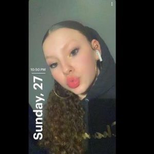 Meet your Posher, Alysia